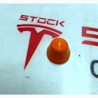 Колпачок-изолятор контакторов основной батареи Tesla model S 1064696-01-Z 1