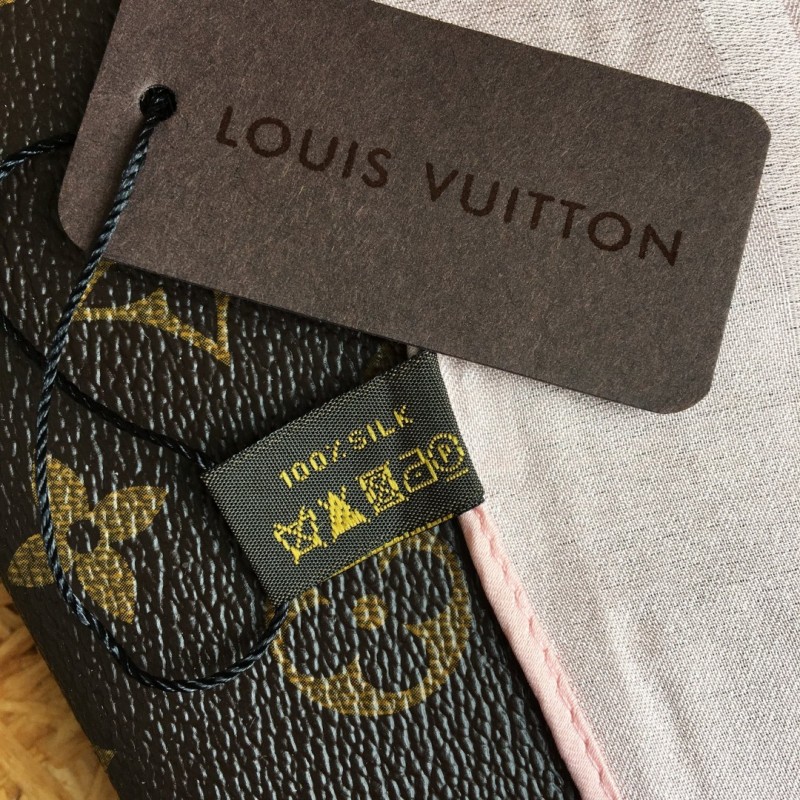 Фото 4. Платок Louis Vuitton Яркий Головокружительный Эксклюзив от Луи Виттон Шарф-Палантин-Шаль