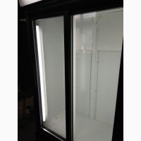 Шкаф бу холодильник - витрина. 2 двери, разсувные (купе). На 1000л