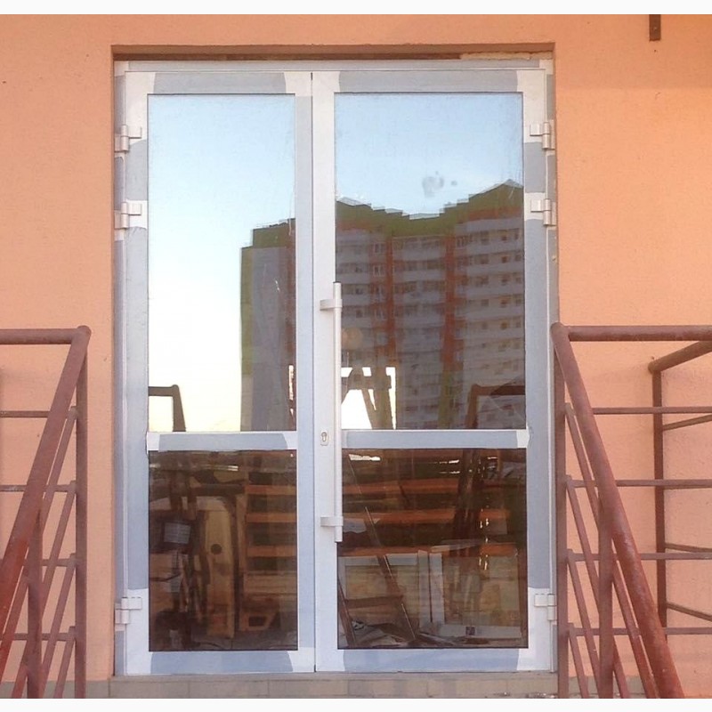 Фото 4. Окна и двери из тёплого алюминия. Покраска в цвет