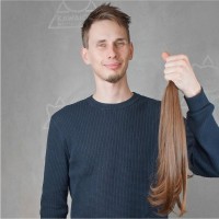 Щодня купуємо волосся дійсно ДОРОГО у Харкові від 35 см