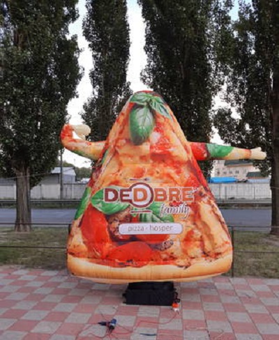 Фото 4. Надувной человечек пицца машущий рукой