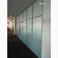 Офисные перегородки из алюминия со стеклом. Покраска, жалюзи, шумоизоляция