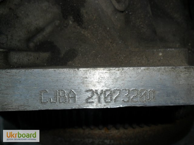 Фото 8. Пробка маслозаливной горловины двигателя Форд 2.0 дюратек. двигатель CJBA