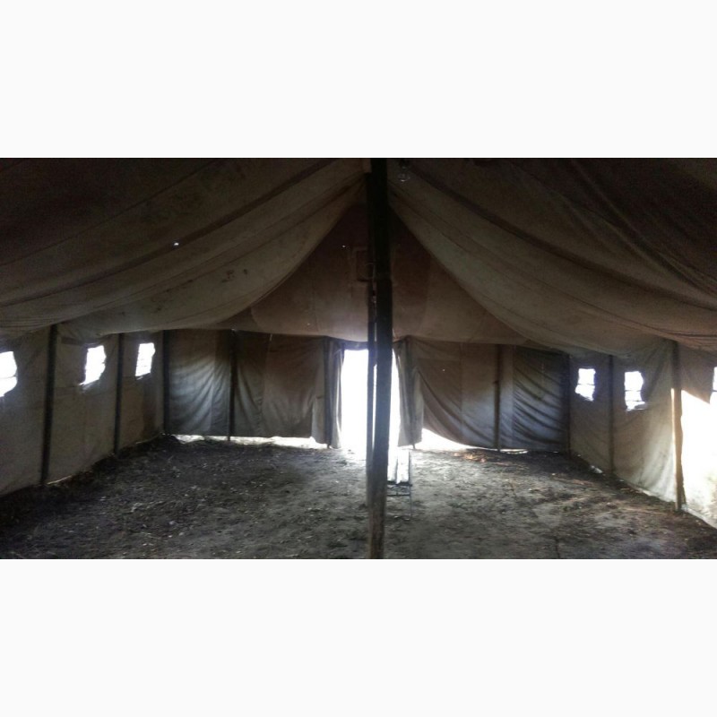 Фото 12. Палатка военная для применения в строительстве и для других целей