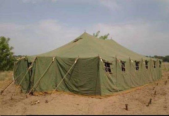 Фото 19. Палатка военная для применения в строительстве и для других целей