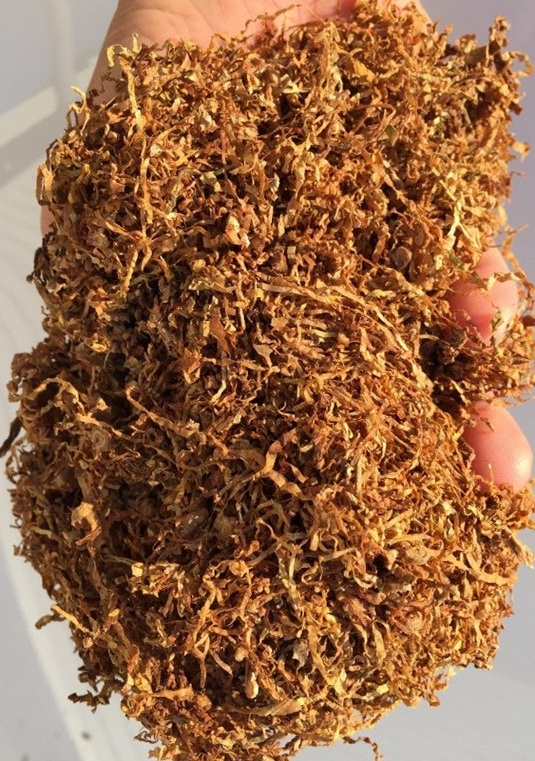Фото 4. Берлі -Вірджініія -Мілєніум-Дюбек, ферментовані табаки