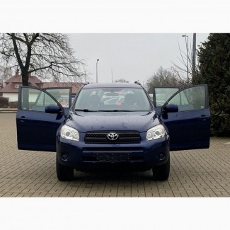 Продам Toyota Rav4 2.0 газ бензинx2A