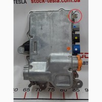 Джаншен бокс передний AWD REV01 с повреждением Tesla model S REST 1059891-0