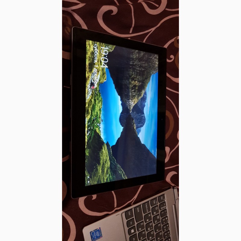 Фото 3. Планшет трансформер Lenovo IdeaPad Miix 320 4/128GB + Чехол