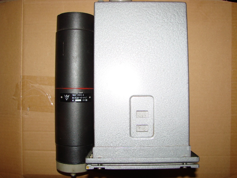 Фото 4. Блок обработки информации БОИ-4IP63, прибор релейный радиоизотопный РРП-3 БЛ БДГ-17-IP67