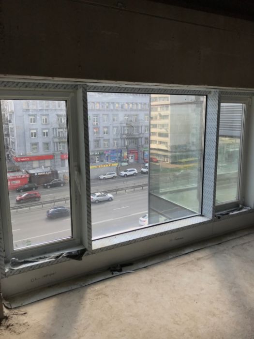 Фото 7. Помещение 277 м2 в ТРЦ «Smart Plaza» метро КПИ под коммерческую деятельность, Киев