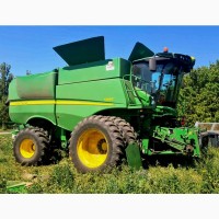 Комбайн зернозбиральний John Deere S680