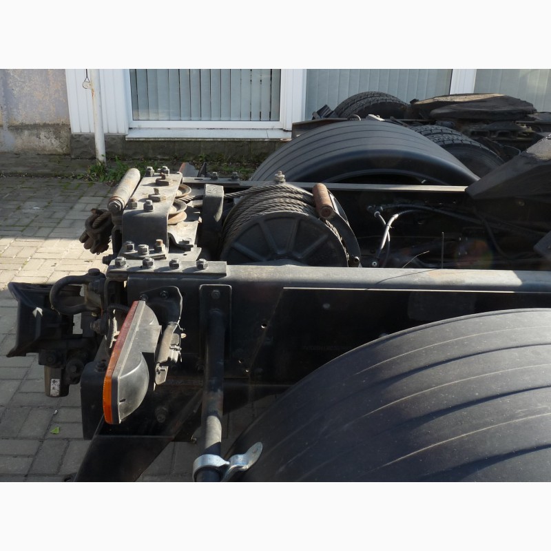 Фото 11. Седельный тягач 6х6 с фаркопом и лебедкой на базе КамАЗ-65111