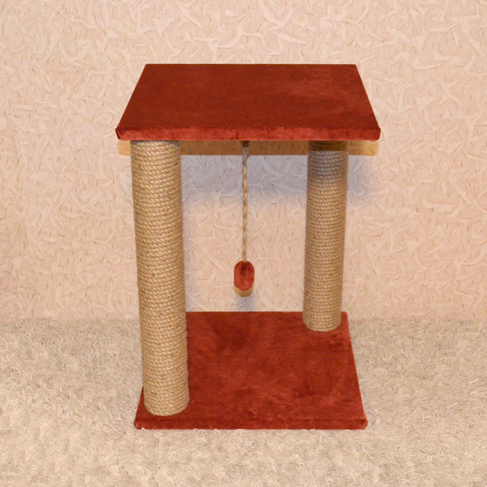Фото 3. Когтеточка с двумя столбами и квадратной лежанкой
