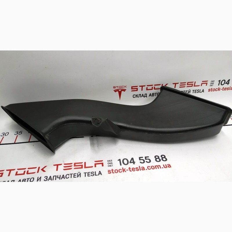 Фото 2. Воздуховод к фильтру салона Tesla model X 1046212-00-C 1046212-00-C OUTLET