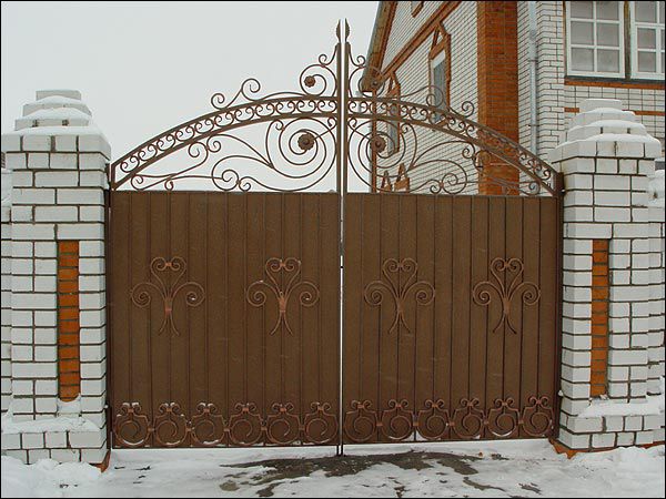 Фото 4. Металлические ворота и калитки в Кривом роге