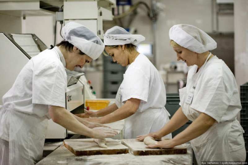 Работа в Израиле. Работники на пекарню