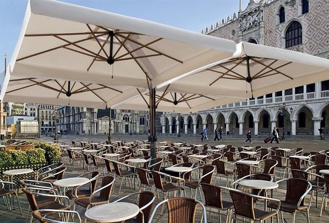 Фото 5. Великі вуличні парасолі для кафе, бару, ресторану